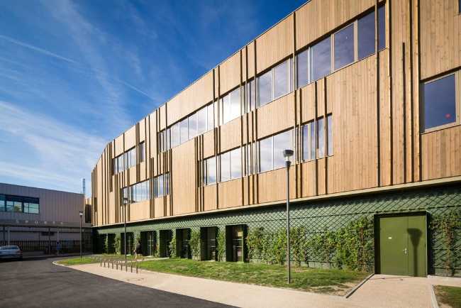 perspective of the facade of a sports center