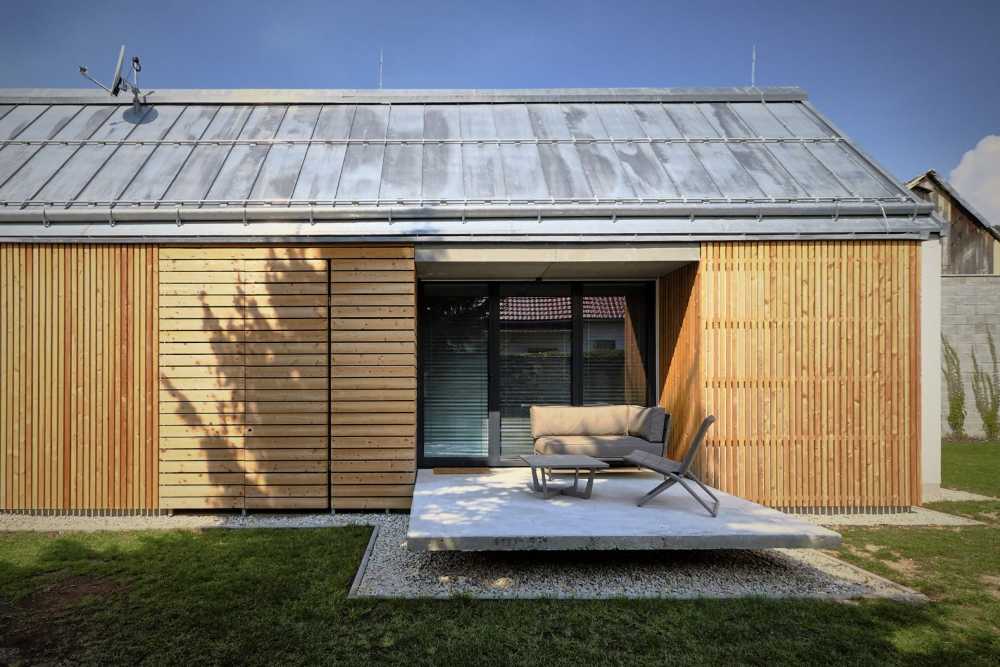 ricostruzione di una casa in legno