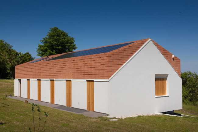 Vivienda de madera y cemento