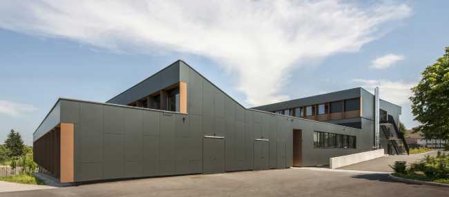 Scuola dalle forme contemporanee