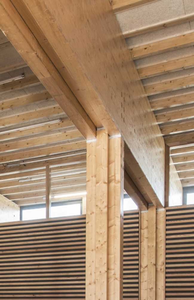 Struttura scuola in legno