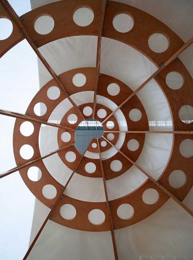 Padiglione in legno circolare