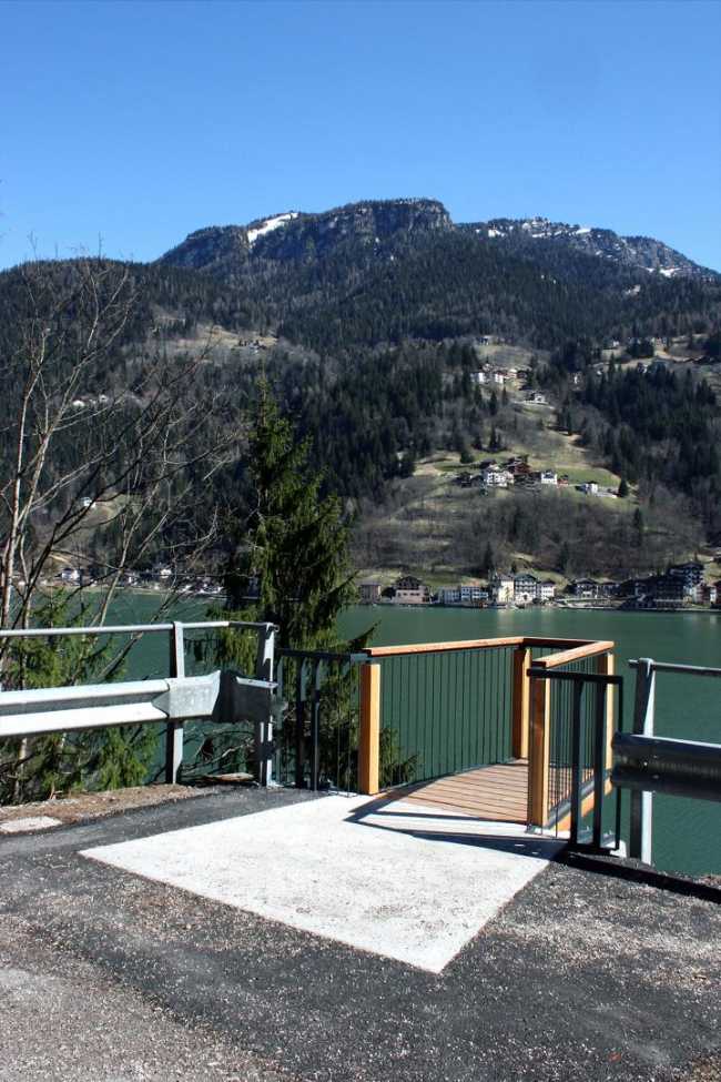 Punto panoramico sul lago