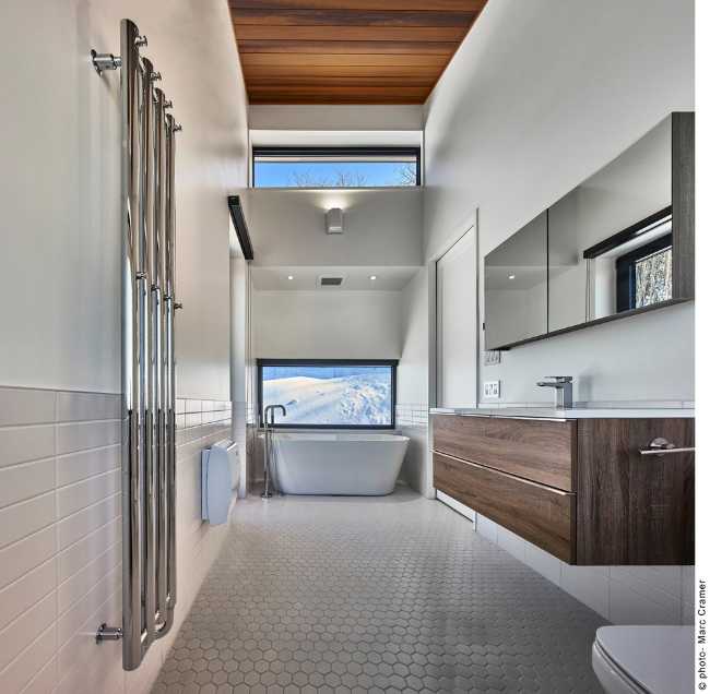 Interno di un bagno moderno