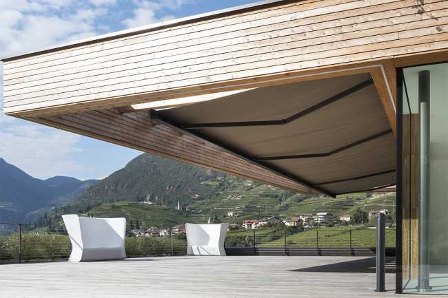 Struttura a sbalzo in legno