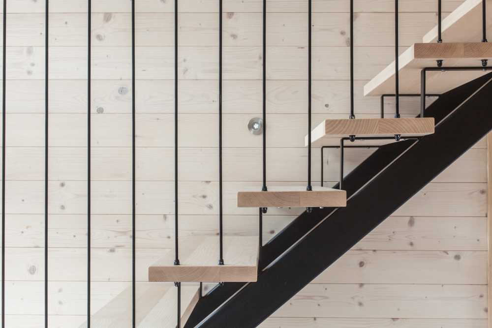 Casa in legno con grande vetrata