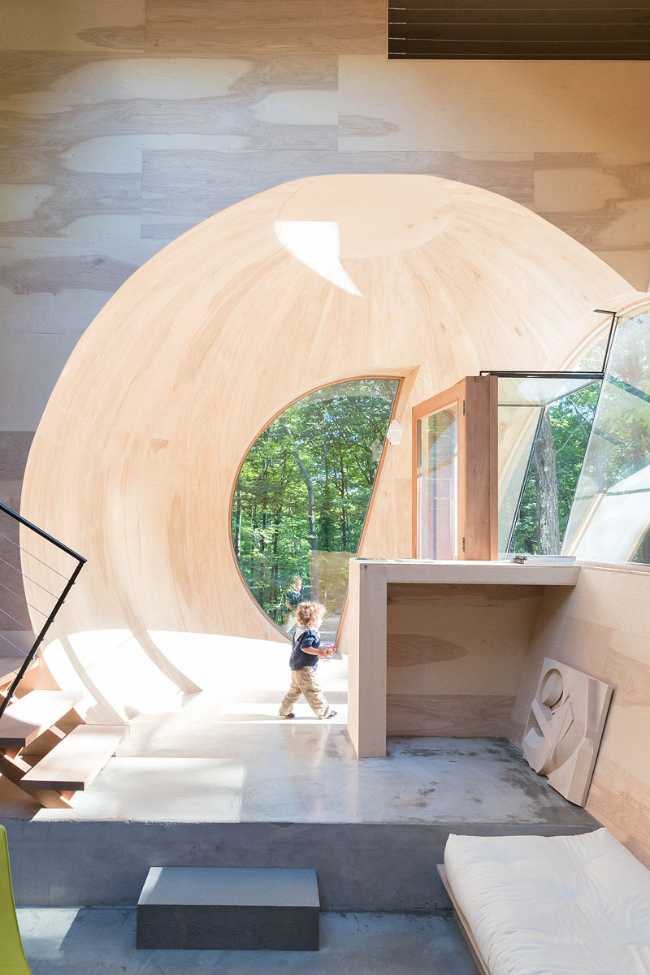 Curvilinear and circular interiors