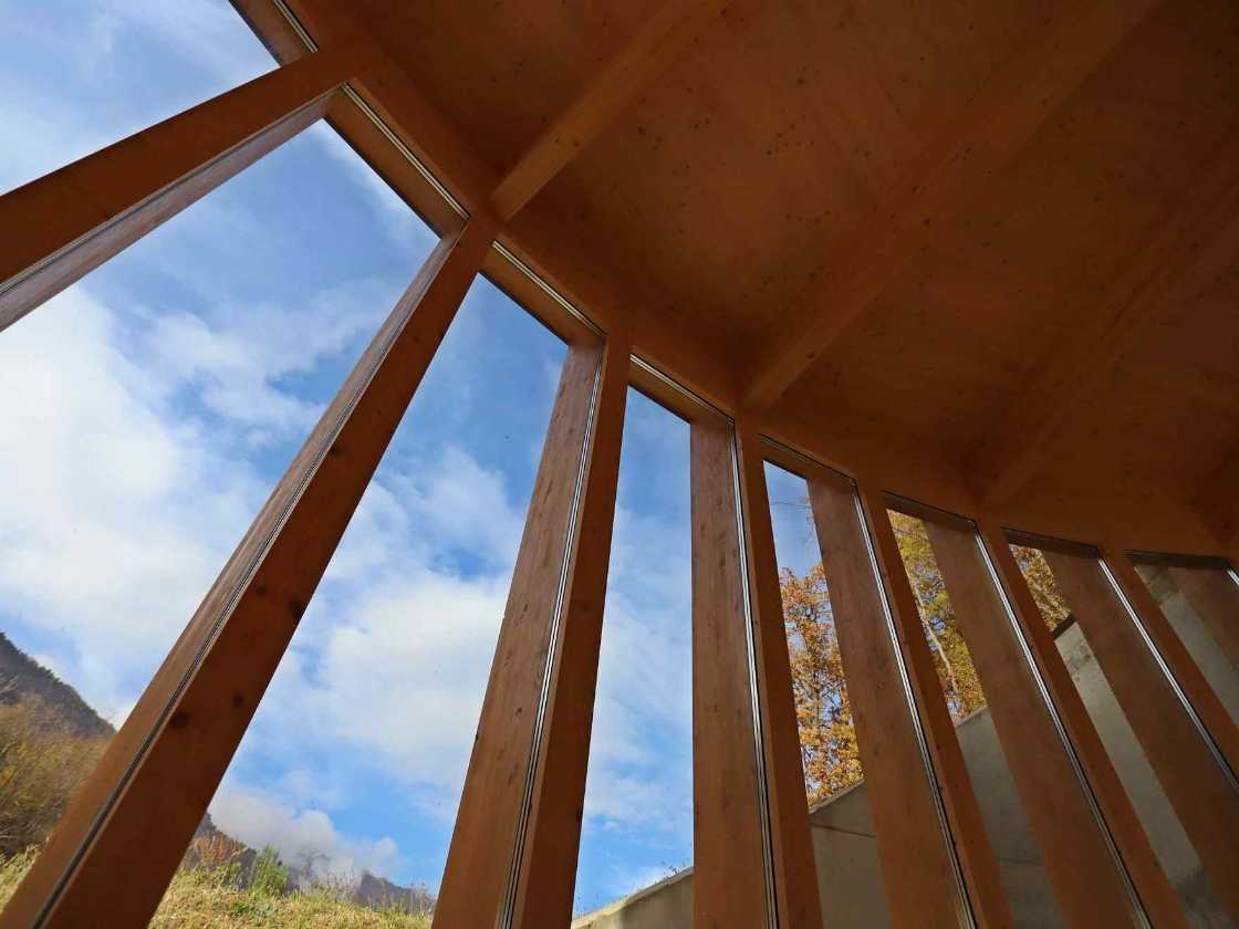 Wooden structure for a farm in Trentino