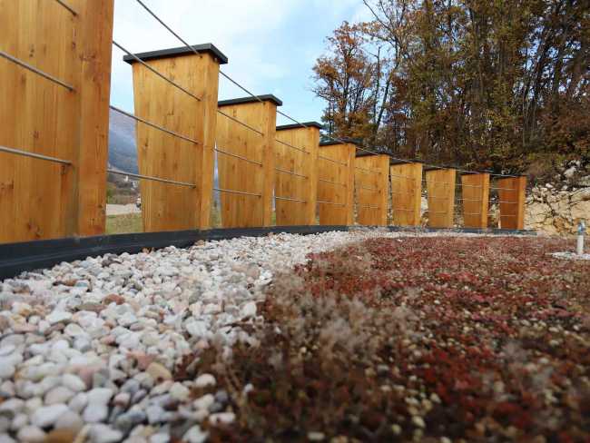 Recinto di confine in legno