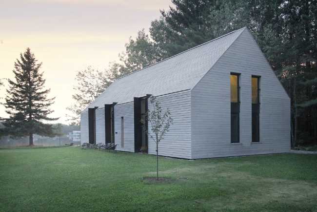 Cedar cottages with contemporary shapes