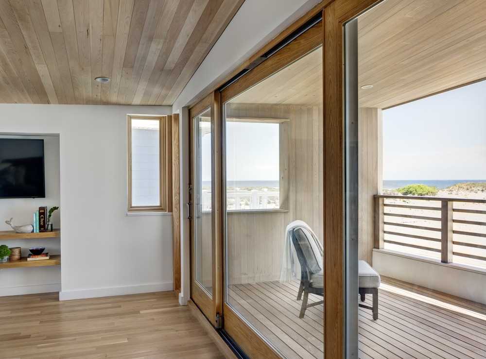 Between cedar ceilings and ocean views surfboard house on the beach