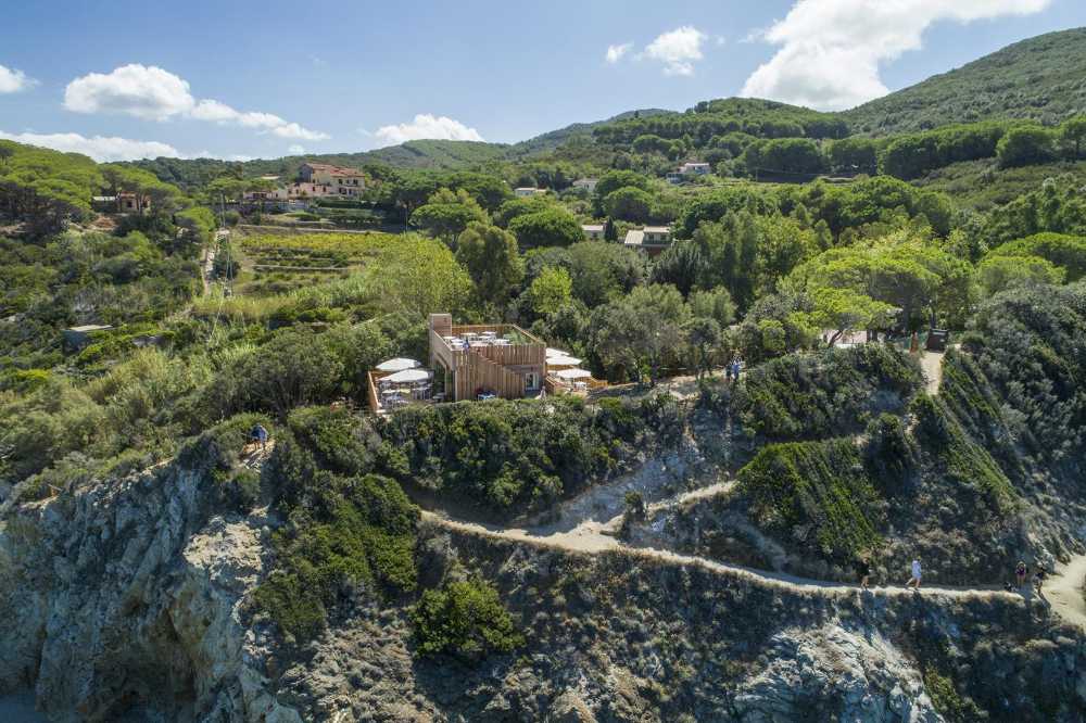 Ristorante sulla scogliera