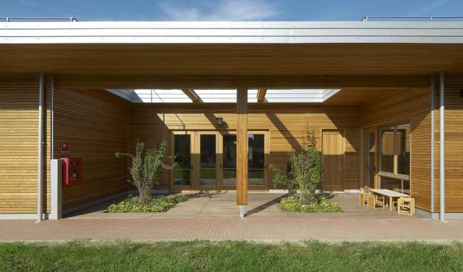 Struttura in legno orizzontale ad un piano