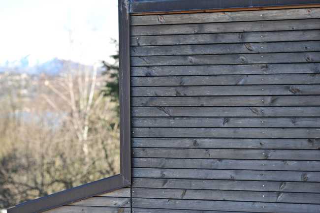 Facciata a doghe in legno