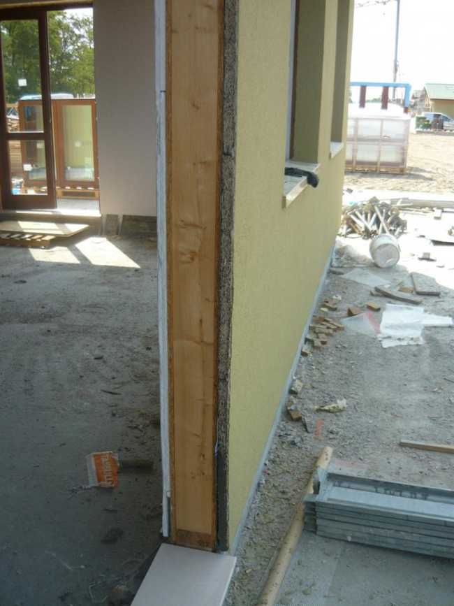 struttura in legno e pannelli