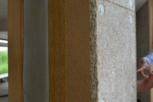 struttura in legno e pannelli