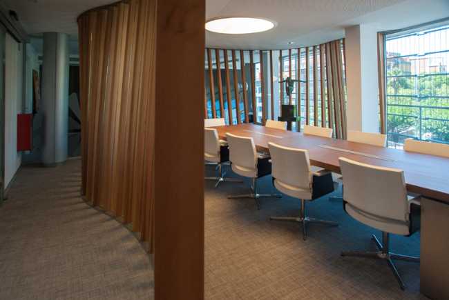 meeting room shielding wooden blades