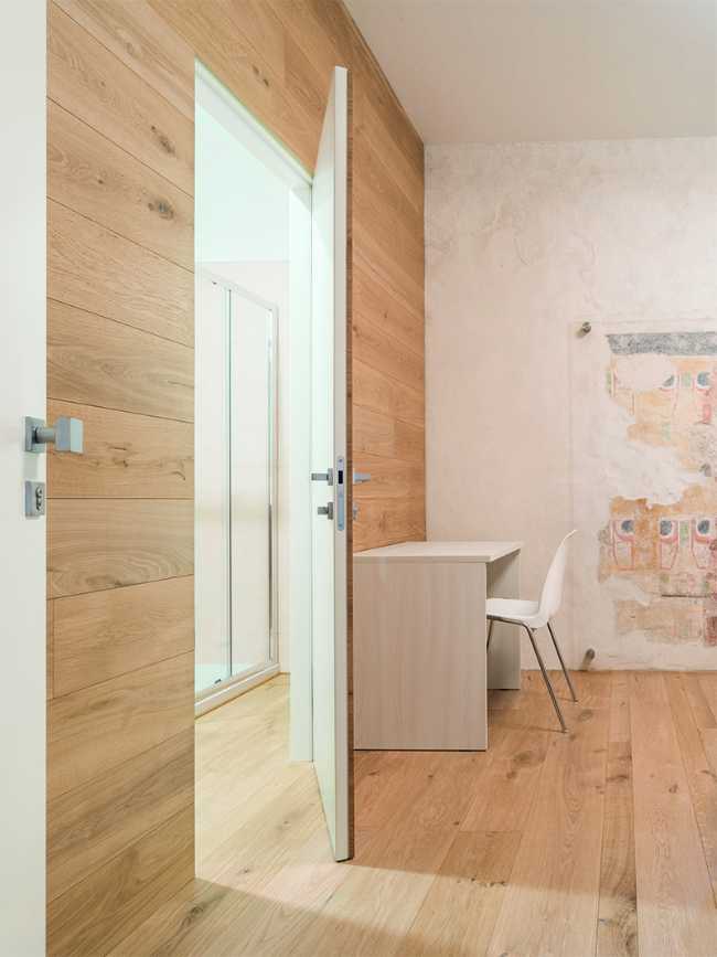 Porte filo muro dell'azienda Eclisse