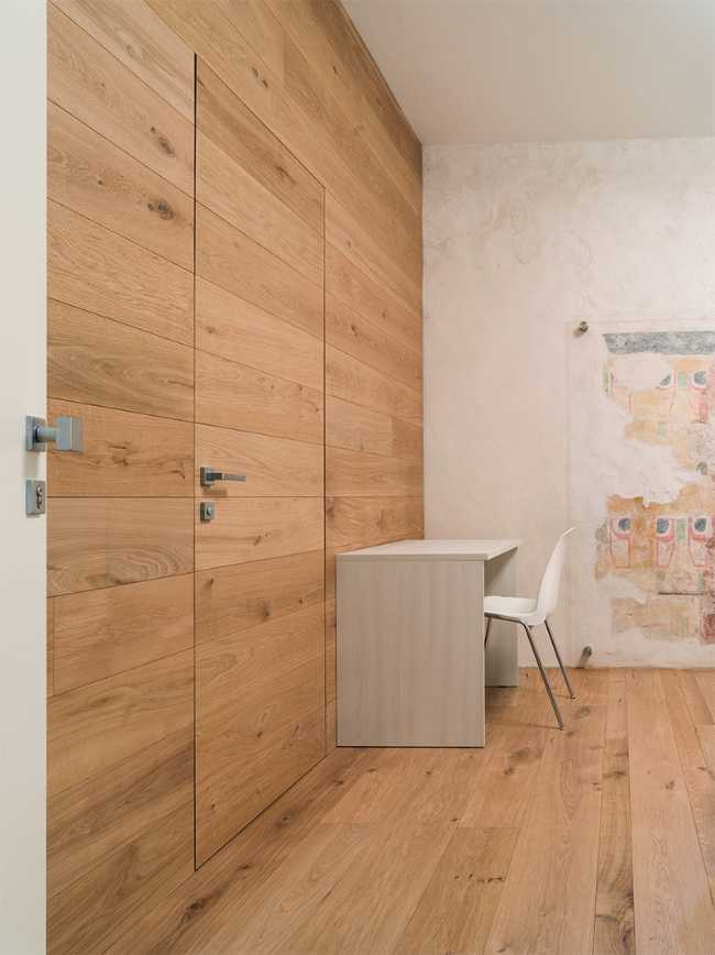 Porta e parete si fondono