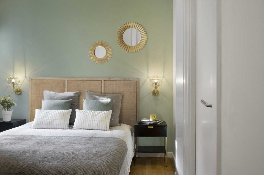 Interno appartamento a mattoncini bianchi