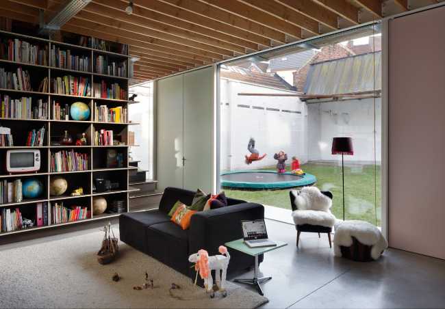 Sitting area courtyard view