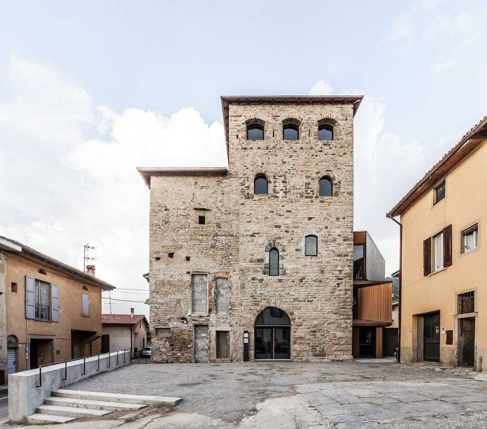 Biblioteca restaurada