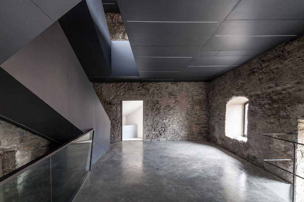 Biblioteca restaurada
