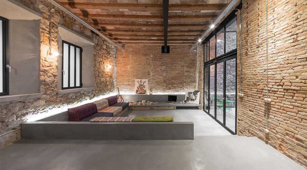 Loft con paredes de ladrillo