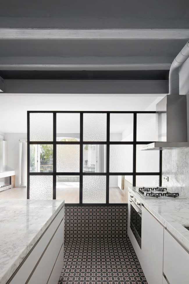 Parete divisoria in vetro