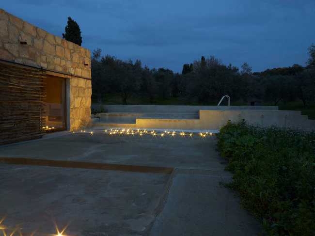 Casolare tra gli ulivi