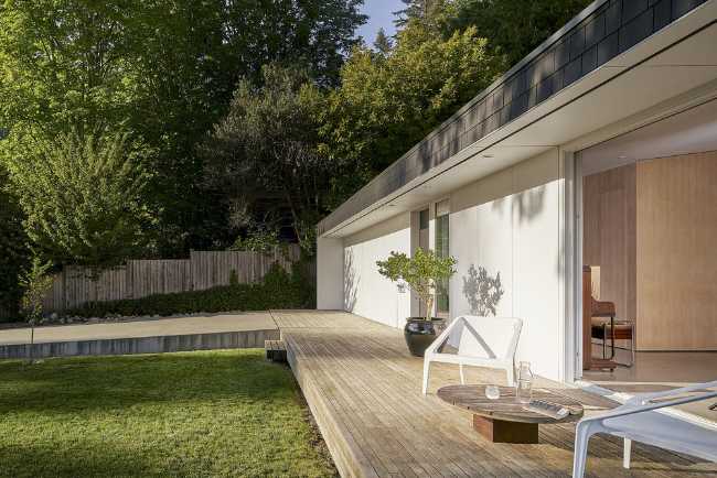 residence with large openings