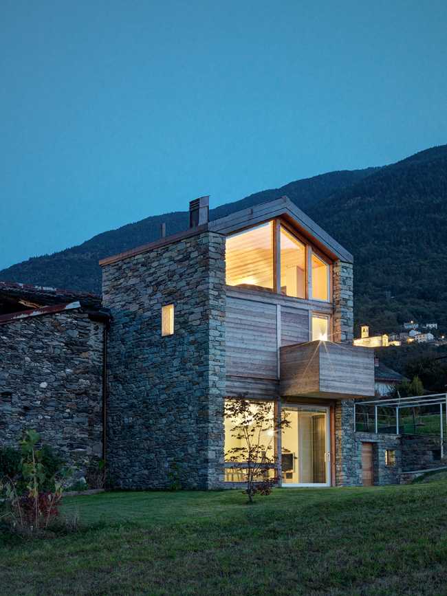 Vecchio rustico ristrutturato