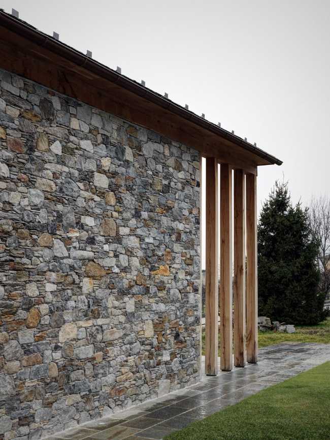 Stone and wood dwelling