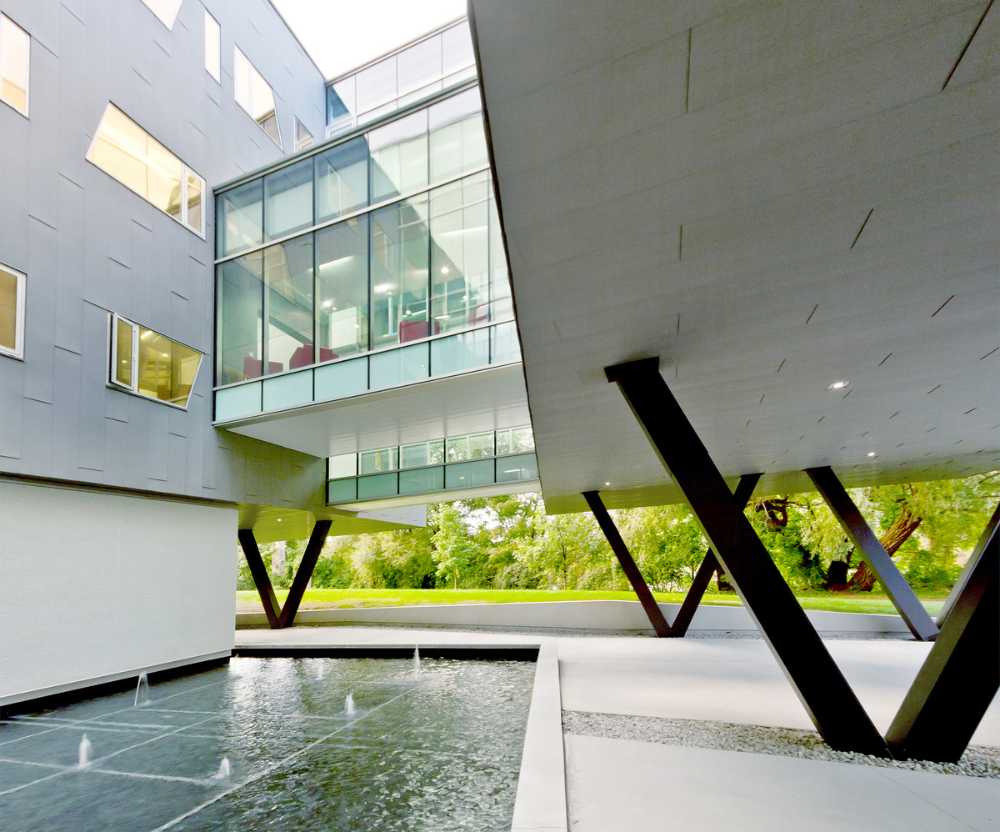 Research centre with contemporary forms