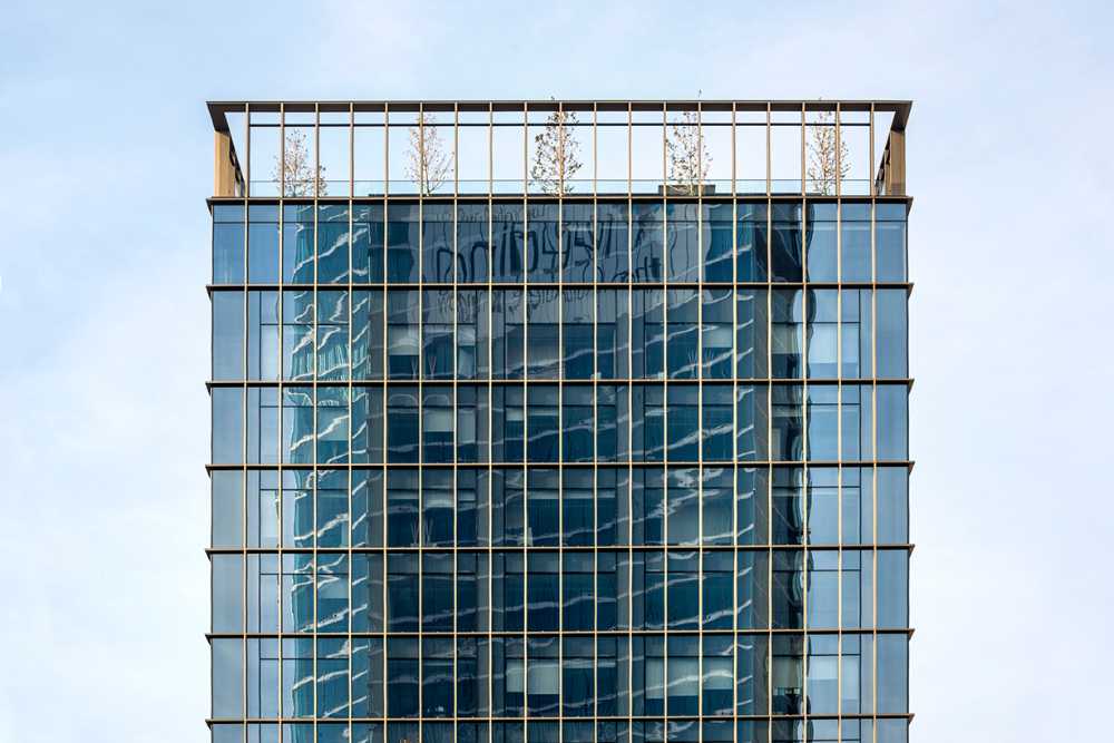 Palace redeveloped in glass