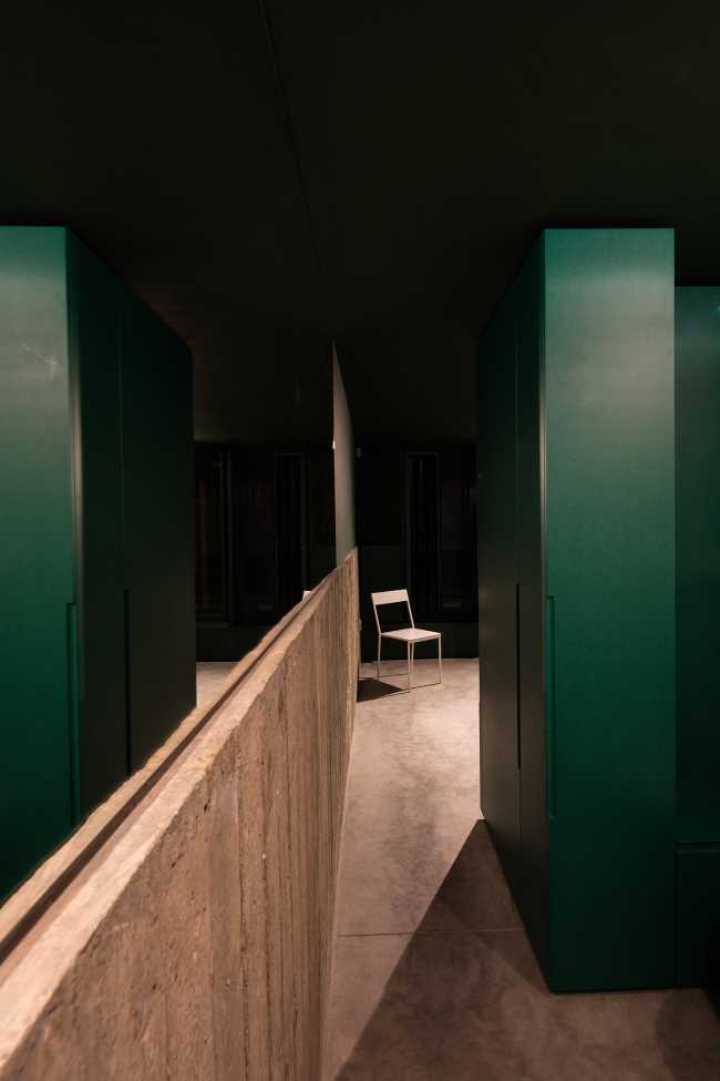 Interior de madera y verde