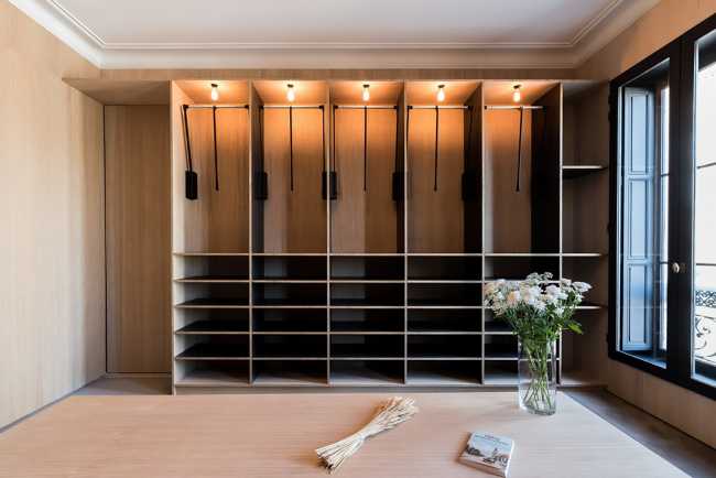 wardrobe in wood