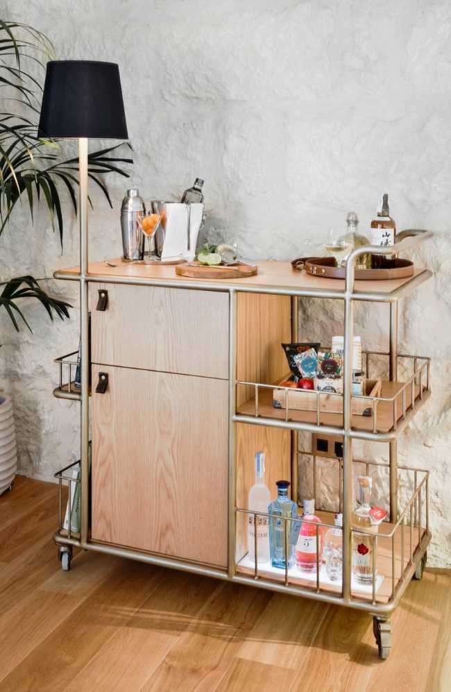mobile bar