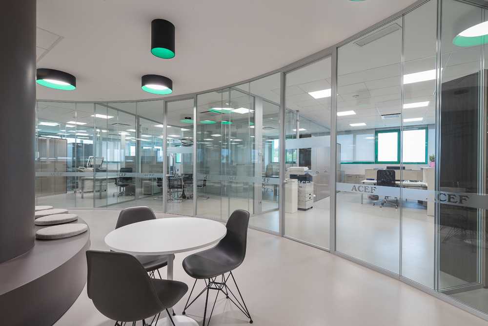 Design elegante e minimal per il settore farmaceutico