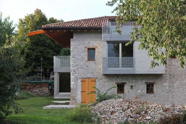 Facciata villa storica