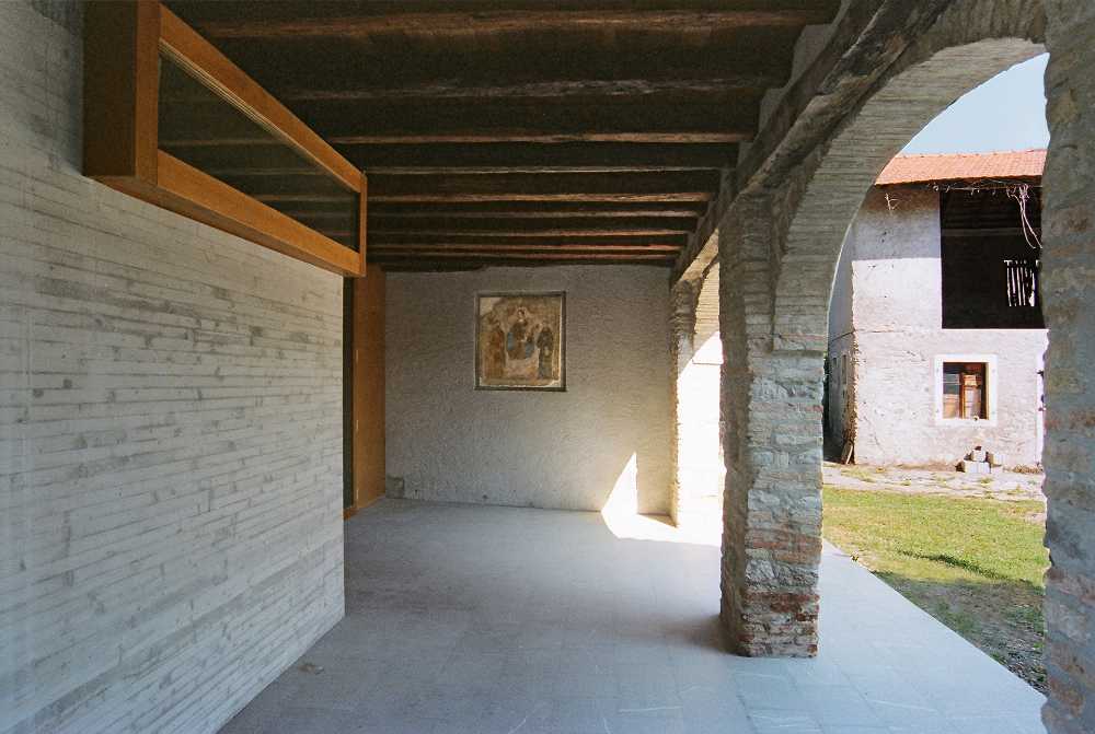 Parete in pietra villa