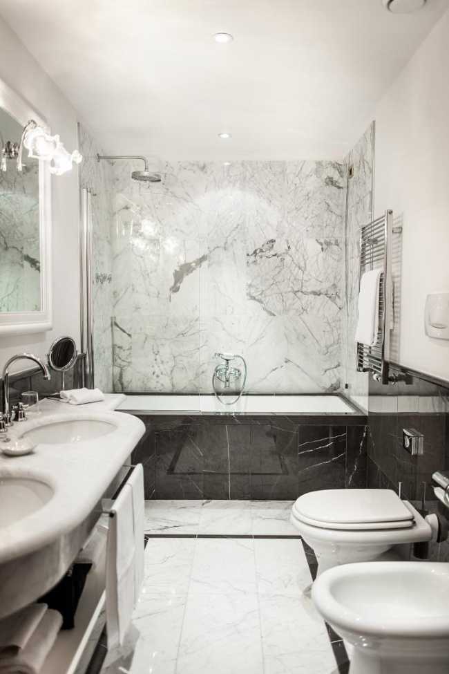 Parete doccia in marmo