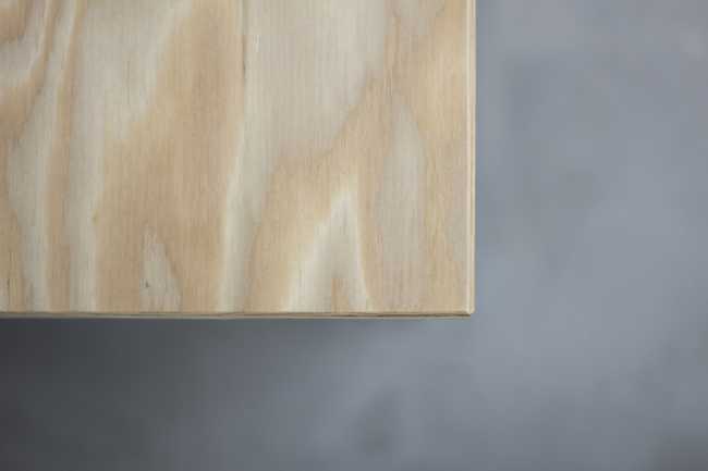 Dettaglio legno massello di larice