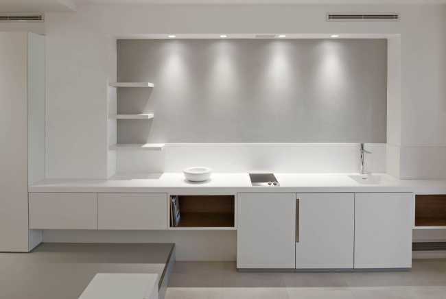 Built-in kitchen and lighting