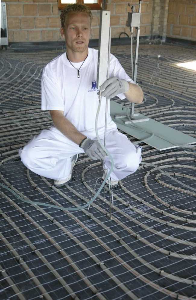 Serpentina del pavimento radiante