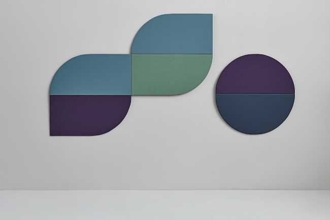 pannelli acustici colorati viola verde in tessuto da parete