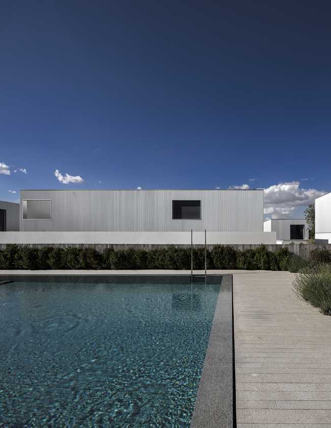 common pool residential area wood floor