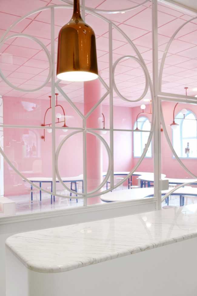 labortorio creativo banco lavoro in marmo bianco