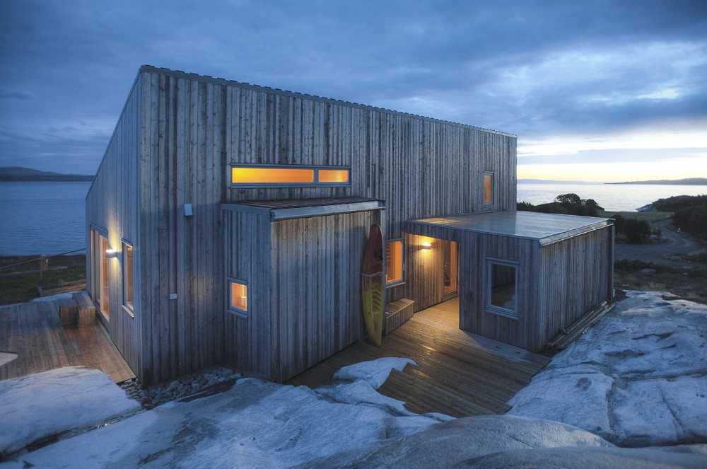 Wooden building in the marshes
