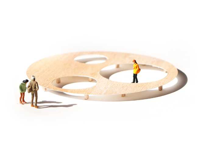 Piattaforma in legno rialzata